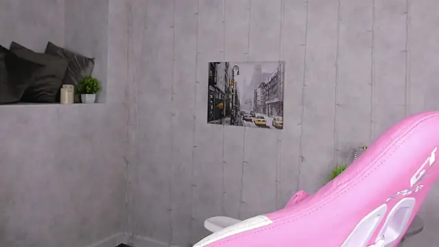 Joann Shermann online show from 09.25.25