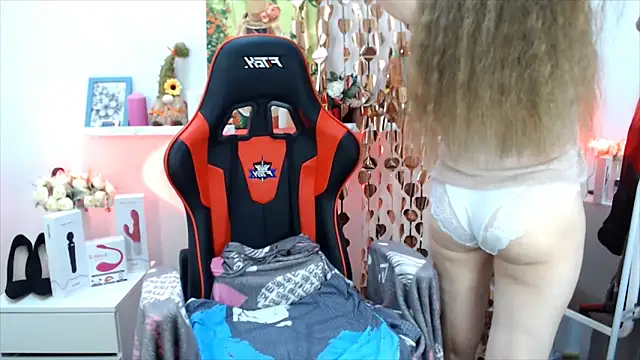 Lucky Lana online show from 02.13.26