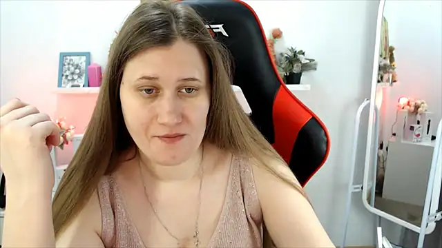 Lucky Lana online show from 03.16.26