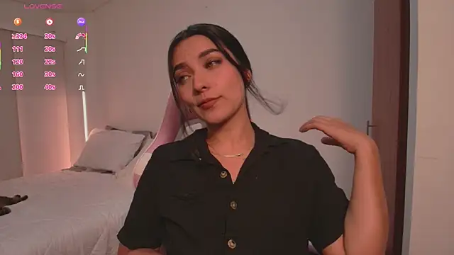 Snapshot of ariana_bae_ chatting on 02.20.26 ariana bae online show from 02.20.26