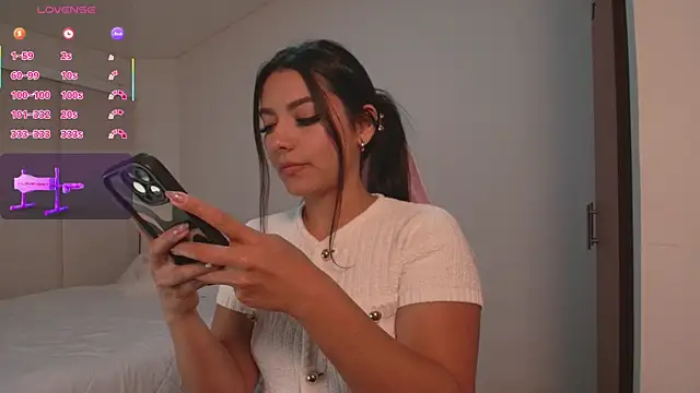 Snapshot of ariana_bae_ chatting on 02.27.26 ariana bae online show from 02.27.26