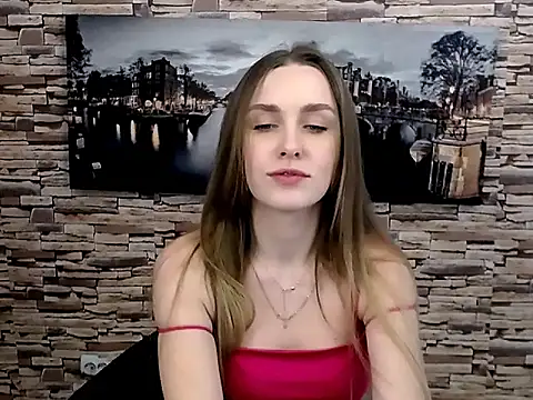 Snapshot of Doll_Angelina chatting on 03.21.25 Doll Angelina online show from 03.21.25