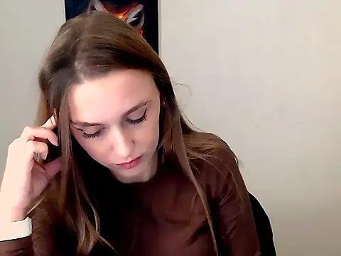 Snapshot of Doll_Angelina chatting on 10.20.25 Doll Angelina online show from 10.20.25