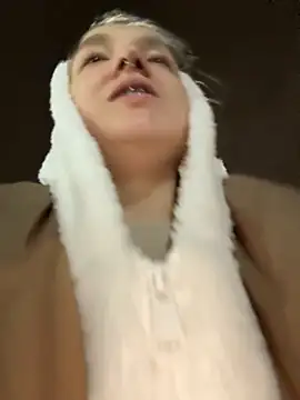 Snapshot of bambi_lu chatting on 10.26.25 bambi lu online show from 10.26.25