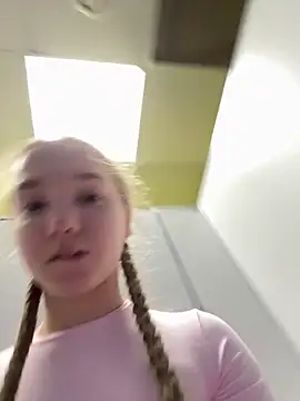 bambi lu online show from 11.24.25