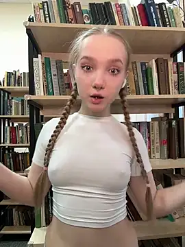 bambi lu online show from 04.21.26