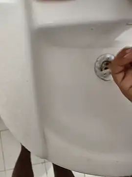 Snapshot of UAjit chatting on 09.19.25 UAjit online show from 09.19.25