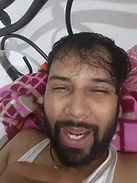 Snapshot of UAjit chatting on 09.30.25 UAjit online show from 09.30.25