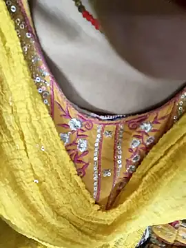 Snapshot of Eshwari_Chopra chatting on 09.14.25 Eshwari Chopra online show from 09.14.25