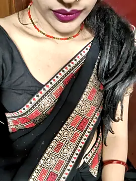 Snapshot of Eshwari_Chopra chatting on 10.08.25 Eshwari Chopra online show from 10.08.25