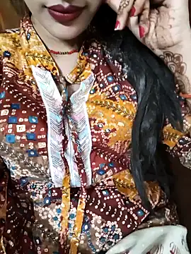 Snapshot of Eshwari_Chopra chatting on 10.12.25 Eshwari Chopra online show from 10.12.25