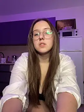 Snapshot of Vviikkssiikk chatting on 10.15.25 Vviikkssiikk online show from 10.15.25