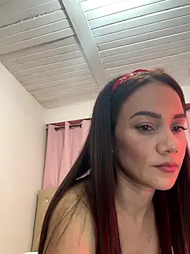 Snapshot of sofia8428 chatting on 11.05.25 sofia8428 online show from 11.05.25