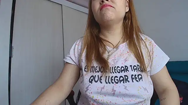 lovehotpink online show from 12.01.25