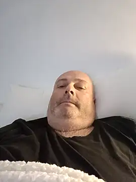 Alexis Bull online show from 03.21.25