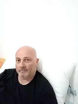Alexis Bull online show from 04.23.26