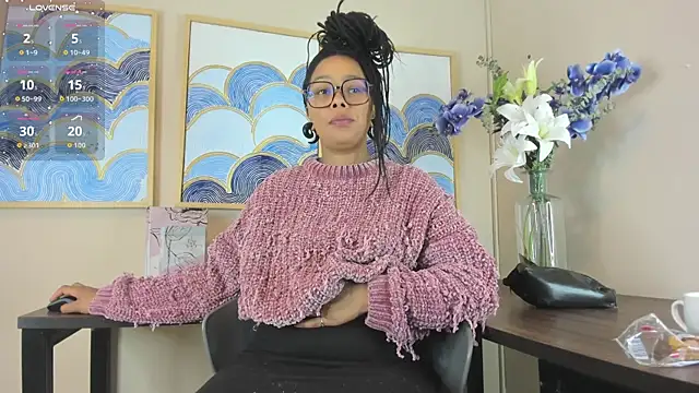 andrea xoe  online show from 11.11.25