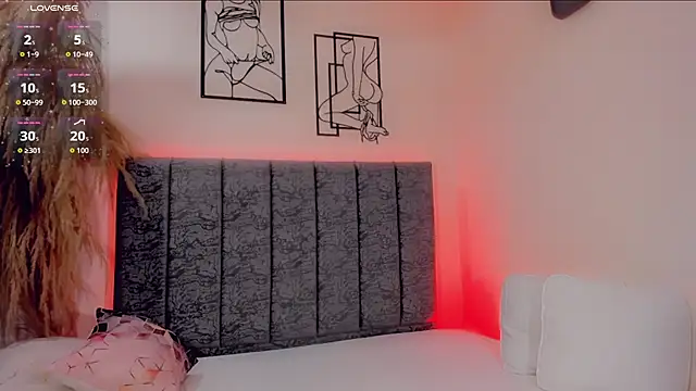 blonder roux online show from 10.15.25