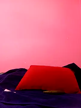 Snapshot of chahoda246 chatting on 09.17.25 chahoda246 online show from 09.17.25