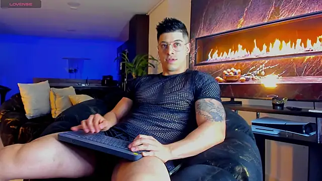 Lukas Green online show from 04.28.26