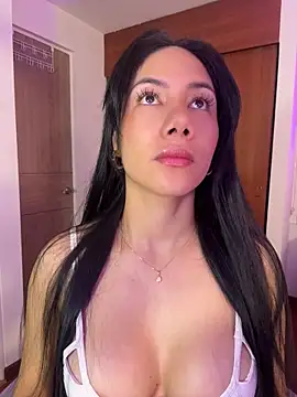 ArianaReynoldss online show from 08.01.26