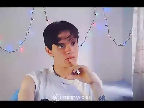 Snapshot of santihot089 chatting on 02.23.26 santihot089 online show from 02.23.26