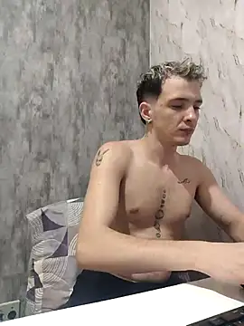 Snapshot of wellzito_ chatting on 03.25.26 wellzito online show from 03.25.26