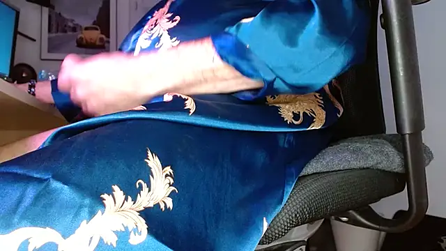 Snapshot of Digital-2025 chatting on 12.19.25 Digital-2025 online show from 12.19.25