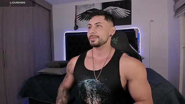 santi aesthetic online show from 03.15.26