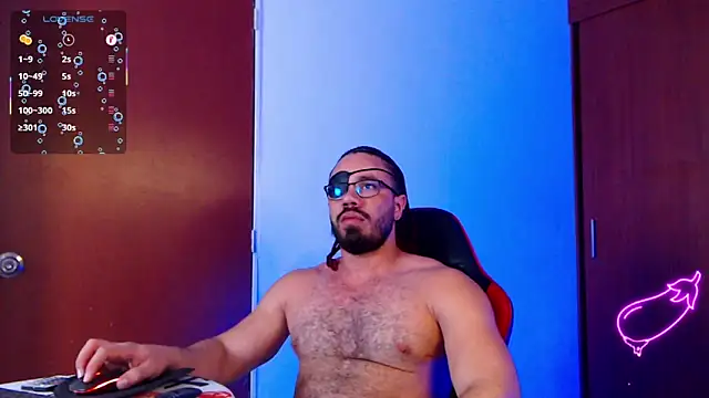 Snapshot of pirata_fitness chatting on 06.06.26 pirata fitness online show from 06.06.26