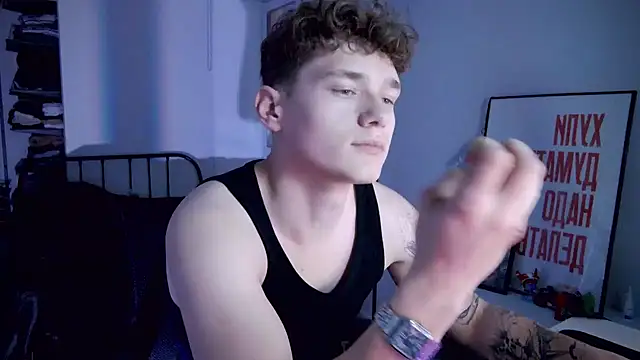 DanyDavis online show from 09.22.25