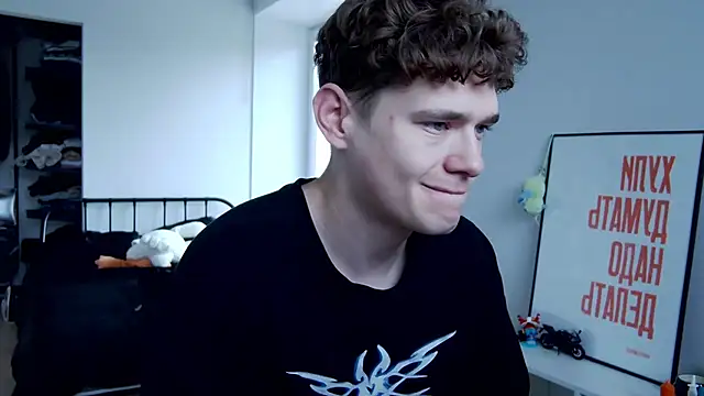 DanyDavis online show from 10.04.25