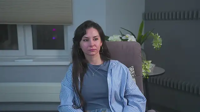 PortiaFlitton online show from 03.22.25