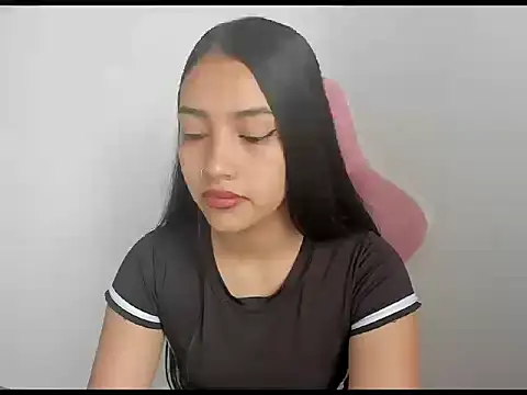 karely sweet  online show from 06.18.26
