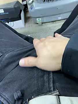 m4m4m4m online show from 11.21.25