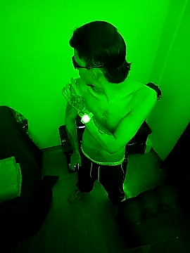 Chris  Jones online show from 10.14.25