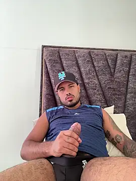 PapiStan online show from 11.10.25