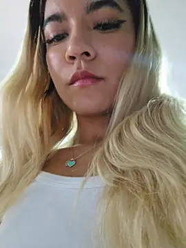 Pretty roxxyy online show from 05.17.26