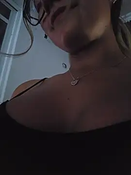Pretty roxxyy online show from 07.21.26