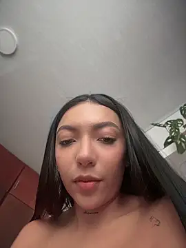 ImAshley1 online show from 04.13.26