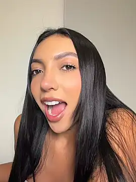 ImAshley1 online show from 07.21.26