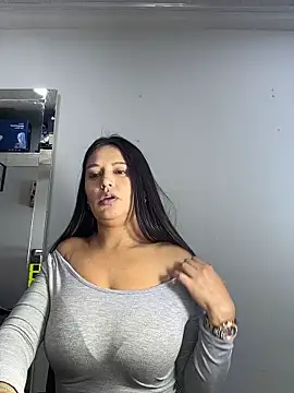 KimberlyBrown25 online show from 04.14.26
