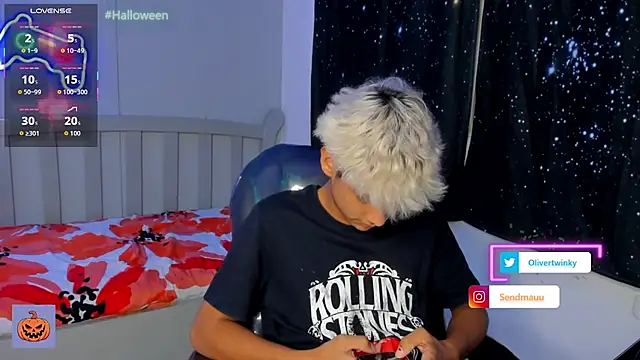 OliverTwinky online show from 10.18.25