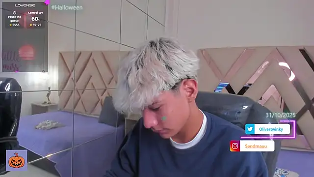 OliverTwinky online show from 10.30.25