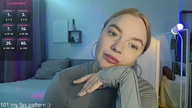 Snapshot of Eva___forever chatting on 03.24.26 Eva forever online show from 03.24.26