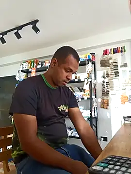 Snapshot of elnegro707070 chatting on 10.09.25 elnegro707070 online show from 10.09.25