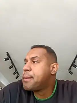 Snapshot of elnegro707070 chatting on 11.09.25 elnegro707070 online show from 11.09.25