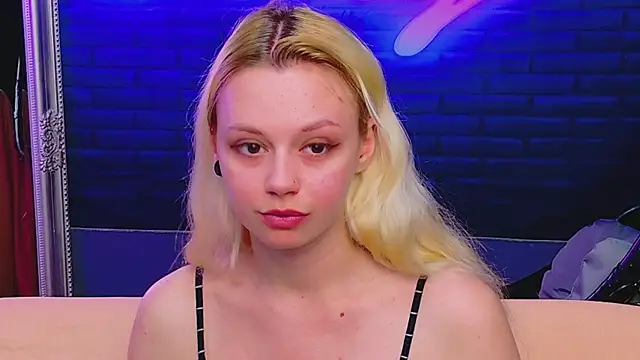 AlessiaCroft online show from 06.12.26