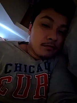 Snapshot of ChiefOTF chatting on 03.22.25 ChiefOTF online show from 03.22.25