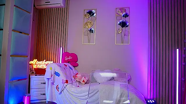 SabrinaJade online show from 02.13.26